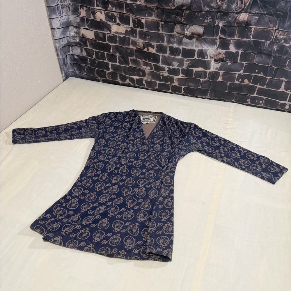 Effie’s Heart Women’s Wrap Top Shirt Blue Bicycle Print Long Sleeve Size S